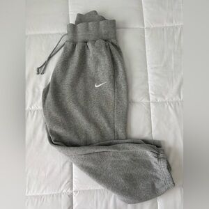 Nike Heather Gray Joggers